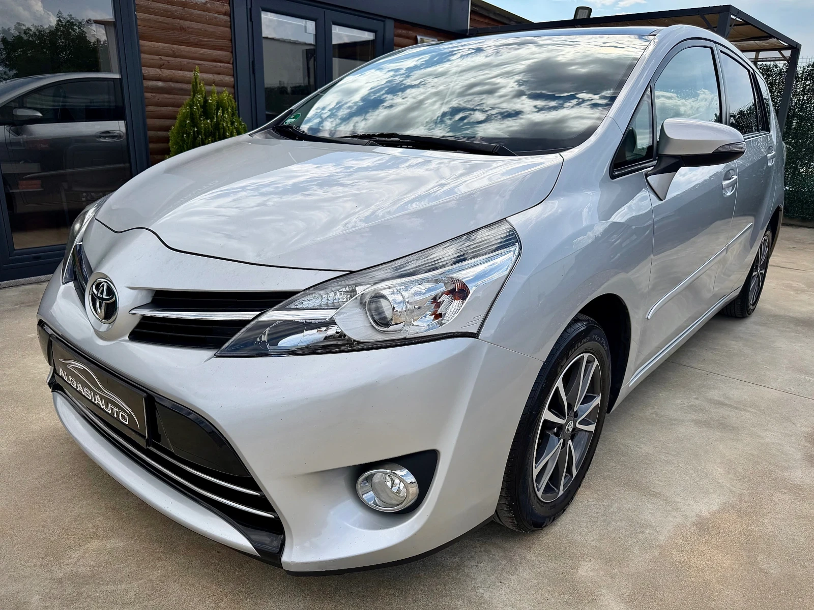 Toyota Verso 1.8 VALVEMATIC