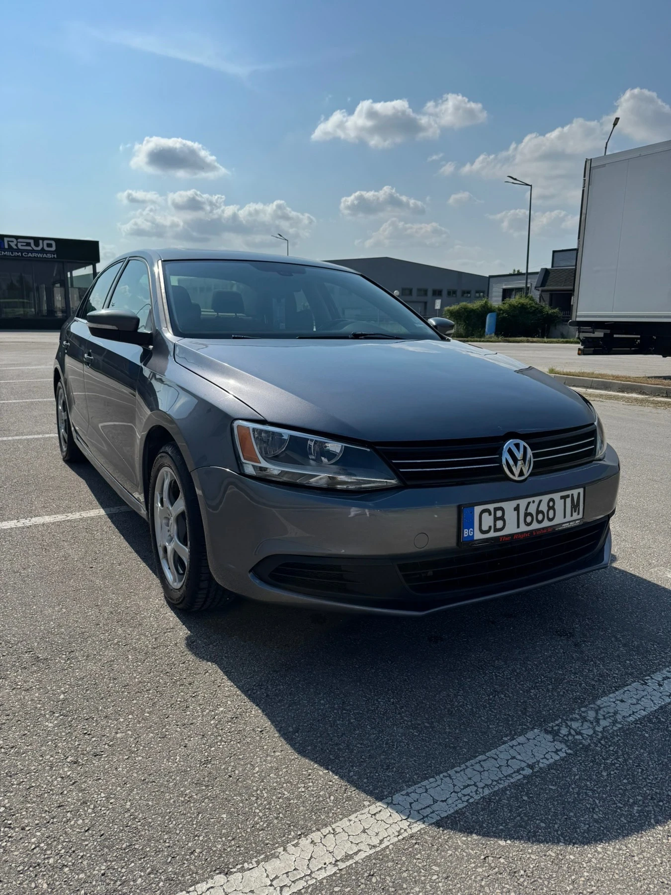 VW Jetta, снимка 2 - Автомобили и джипове - 54945187