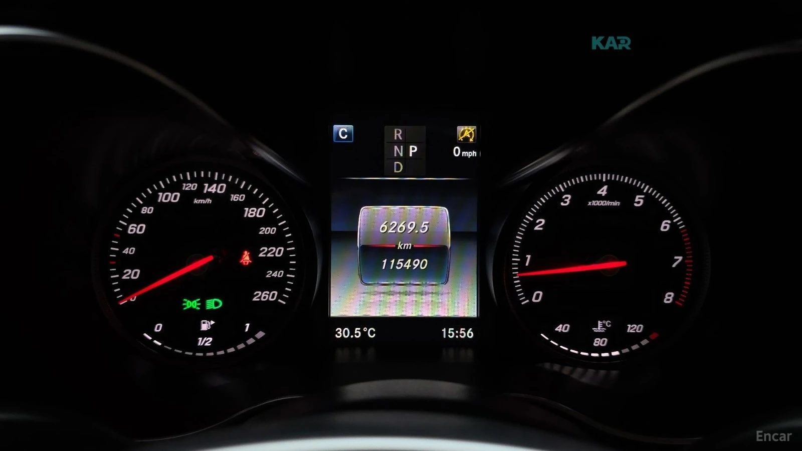 Mercedes-Benz C 200 HEAD* UP* КАМЕРА* ПОДГРЕВ* KEYLESS* , снимка 7 - Автомобили и джипове - 55233641