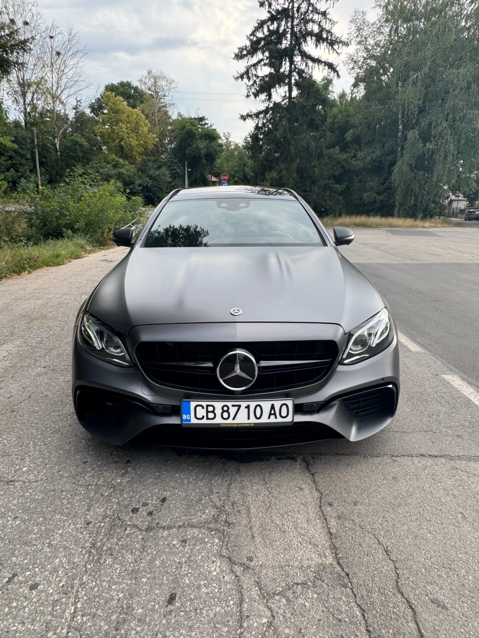 Mercedes-Benz E 53 AMG 4MATIC+ | ГОТОВ ЛИЗИНГ, снимка 3 - Автомобили и джипове - 55607439
