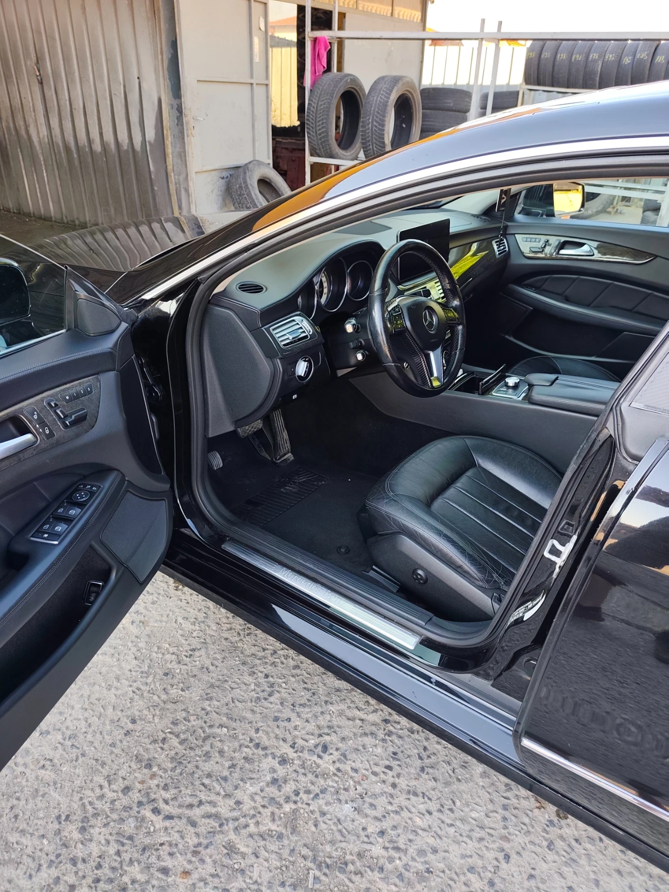 Mercedes-Benz CLS 350, снимка 5 - Автомобили и джипове - 55752663