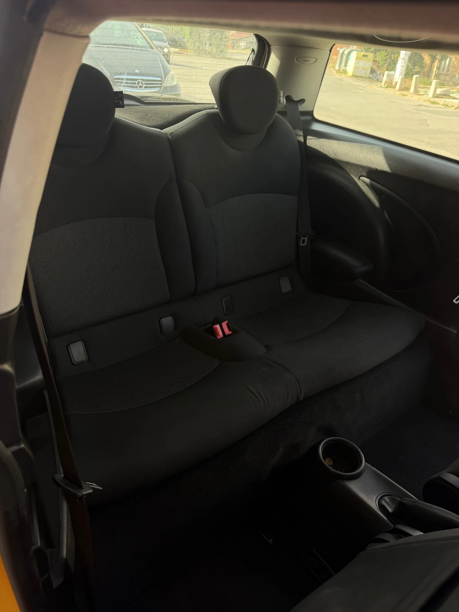 Mini Cooper MINI Cooper 1.6i 16V   120 к.с., снимка 13 - Автомобили и джипове - 55930669