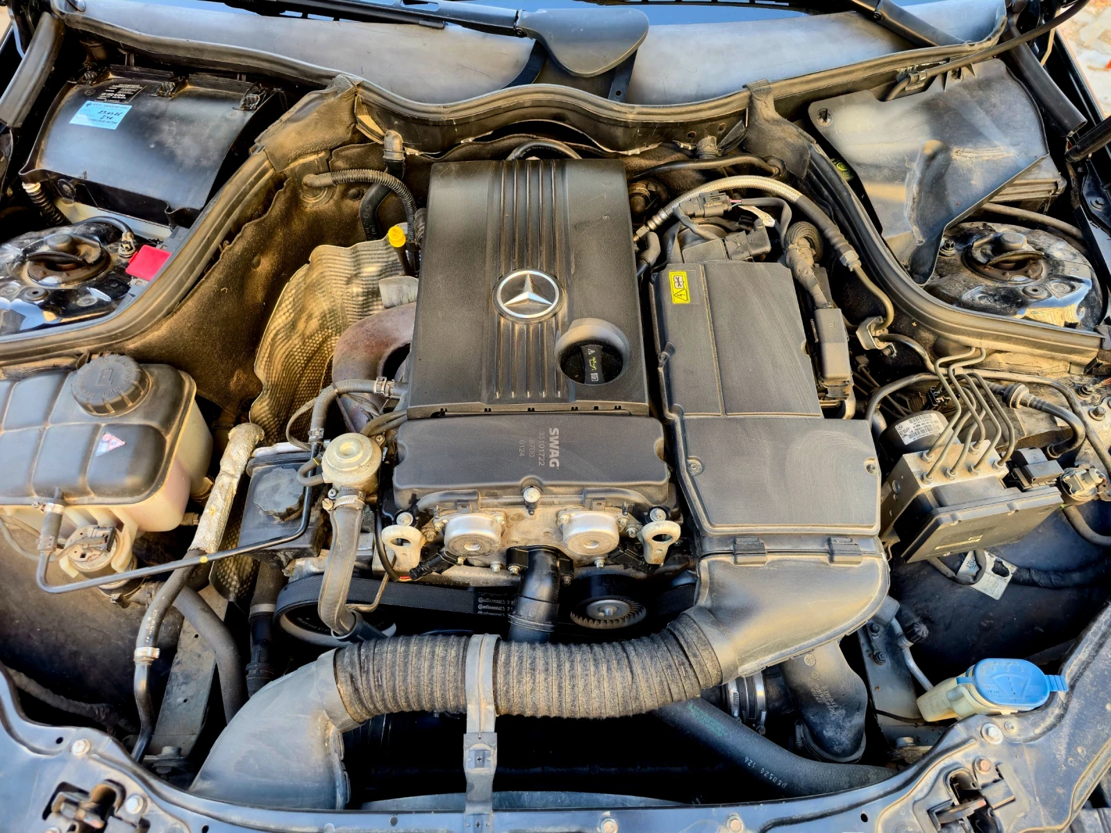 Mercedes-Benz CLC, снимка 16 - Автомобили и джипове - 56275843