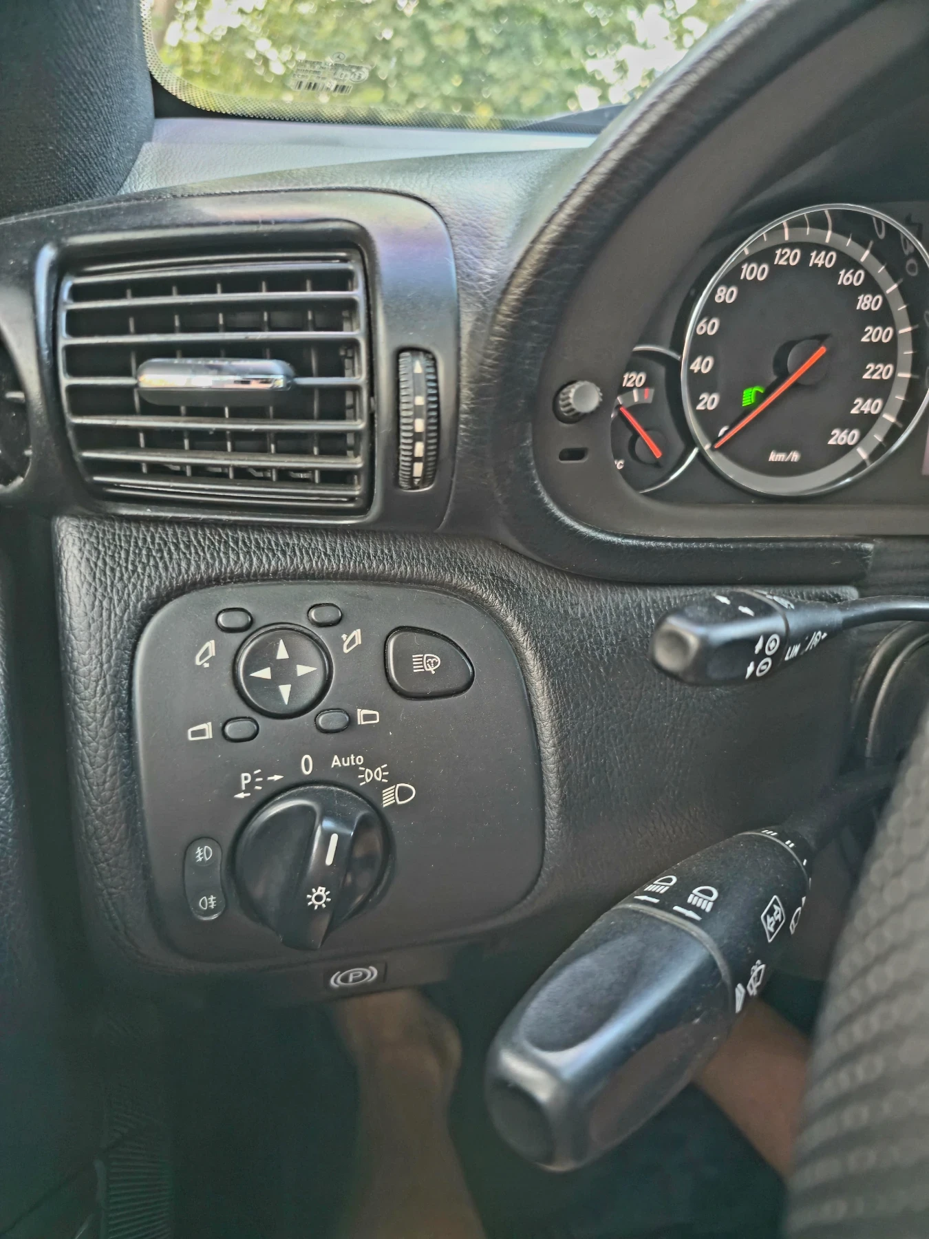 Mercedes-Benz CLC, снимка 15 - Автомобили и джипове - 56275843