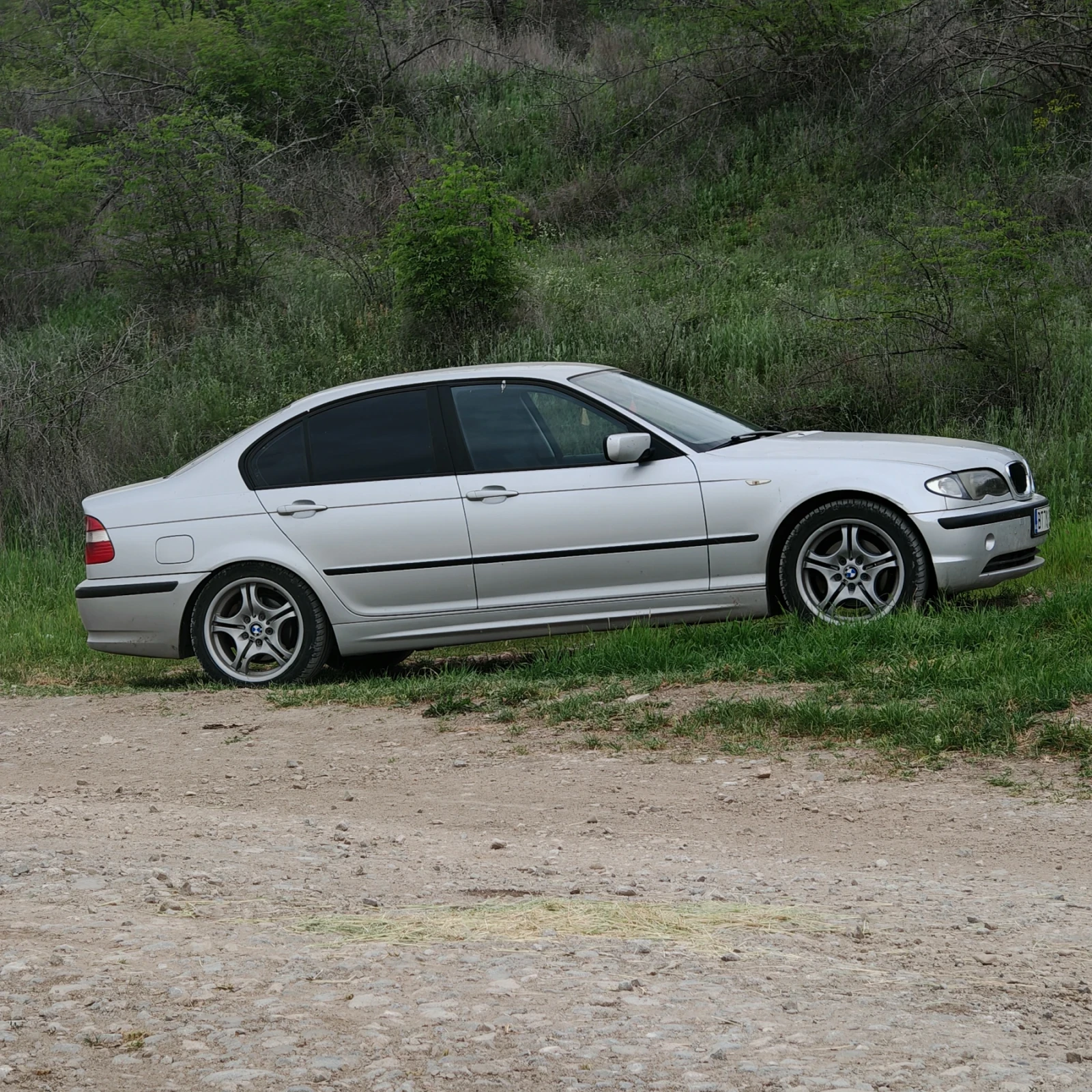 BMW 320, снимка 2 - Автомобили и джипове - 56648490