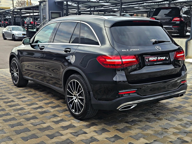 Mercedes-Benz GLC 250 AMG/4MATIC/GERMANY/9G/MEMORY/AMBIENT/AIRMATIC/LIZI, снимка 8 - Автомобили и джипове - 48800555