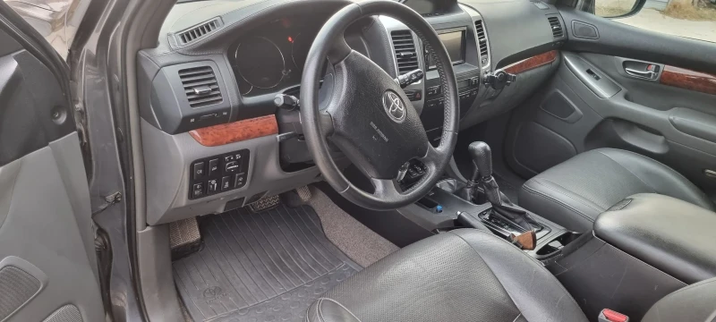 Toyota Land cruiser, снимка 14 - Автомобили и джипове - 49497293