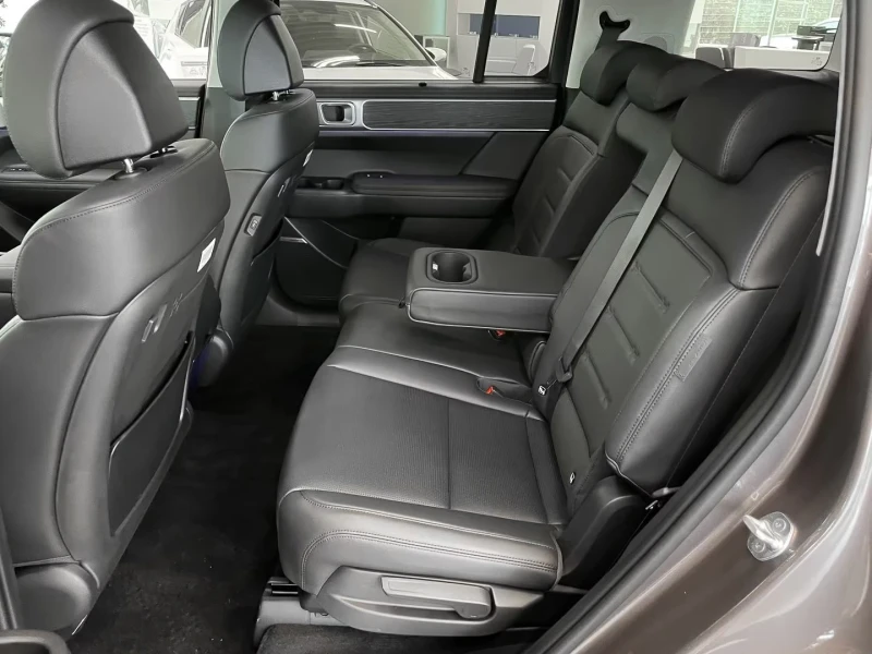 Hyundai Santa fe 2, 5 л I-4 DI, DOHC, VVT, турбо, 277 к.с., снимка 2 - Автомобили и джипове - 52192057