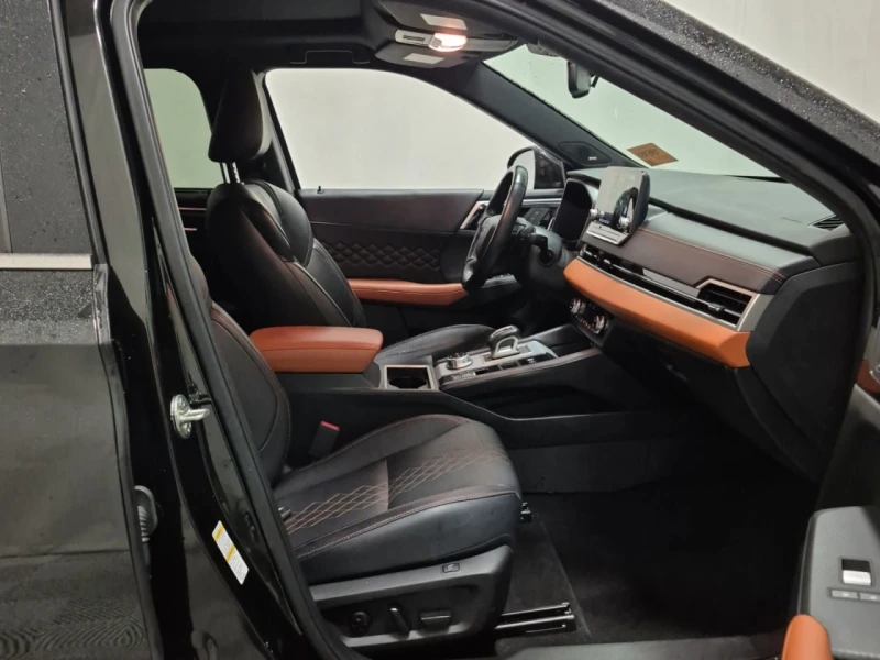 Mitsubishi Outlander CARFAX* АВТОФИНАНСИРАНЕ* БЕЗ ПЪРВОНАЧАЛНА ВНОСКА* , снимка 15 - Автомобили и джипове - 52788512