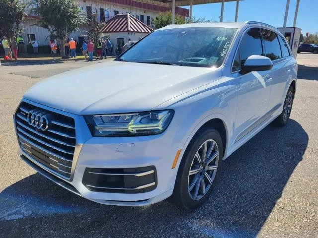 Audi Q7 3.0T* PRESTIGE* ДИГИТАЛНО* ТАБЛО* ДИСТРОНИК* LANE*, снимка 2 - Автомобили и джипове - 47806299