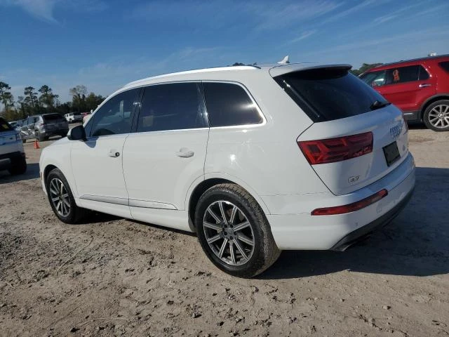 Audi Q7 3.0T* PREMIUM* PLUS* MATRIX* ДИСТРОНИК* 360КАМЕРА*, снимка 2 - Автомобили и джипове - 48402459