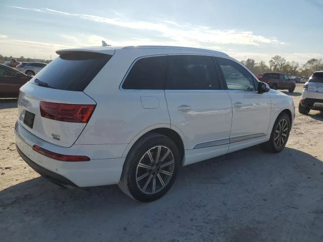 Audi Q7 3.0T* PREMIUM* PLUS* MATRIX* ДИСТРОНИК* 360КАМЕРА*, снимка 3 - Автомобили и джипове - 48402459