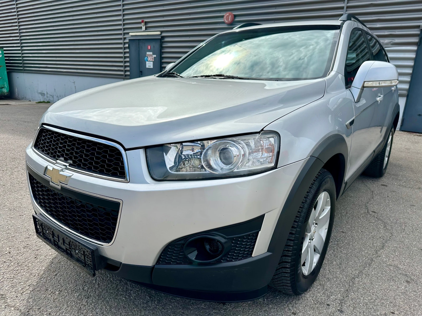 Chevrolet Captiva 2.2 D * 6+ 1*  - изображение 3