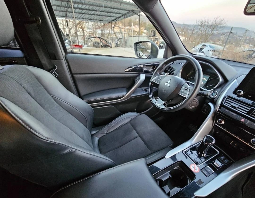 Mitsubishi Eclipse Cross PHEV    | Mobile.bg   15