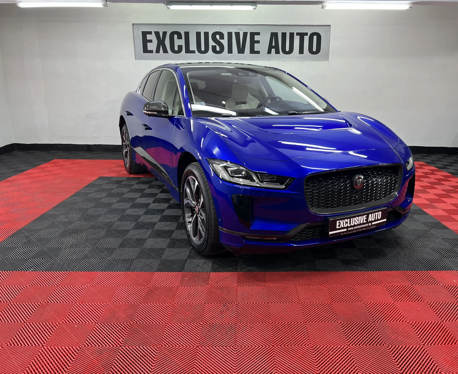 Jaguar I-Pace HSE EV400 AWD - изображение 2