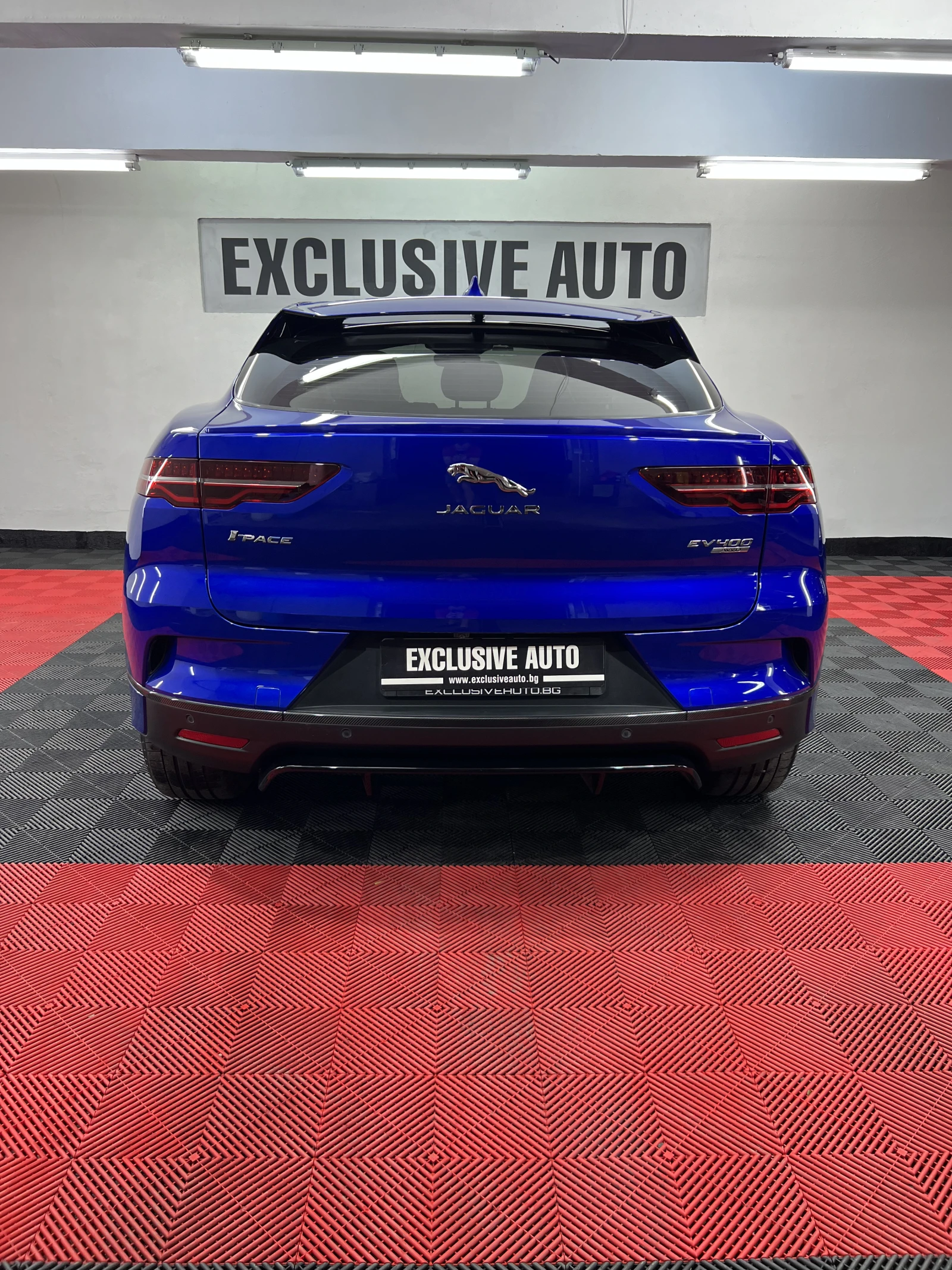 Jaguar I-Pace HSE EV400 AWD - изображение 8