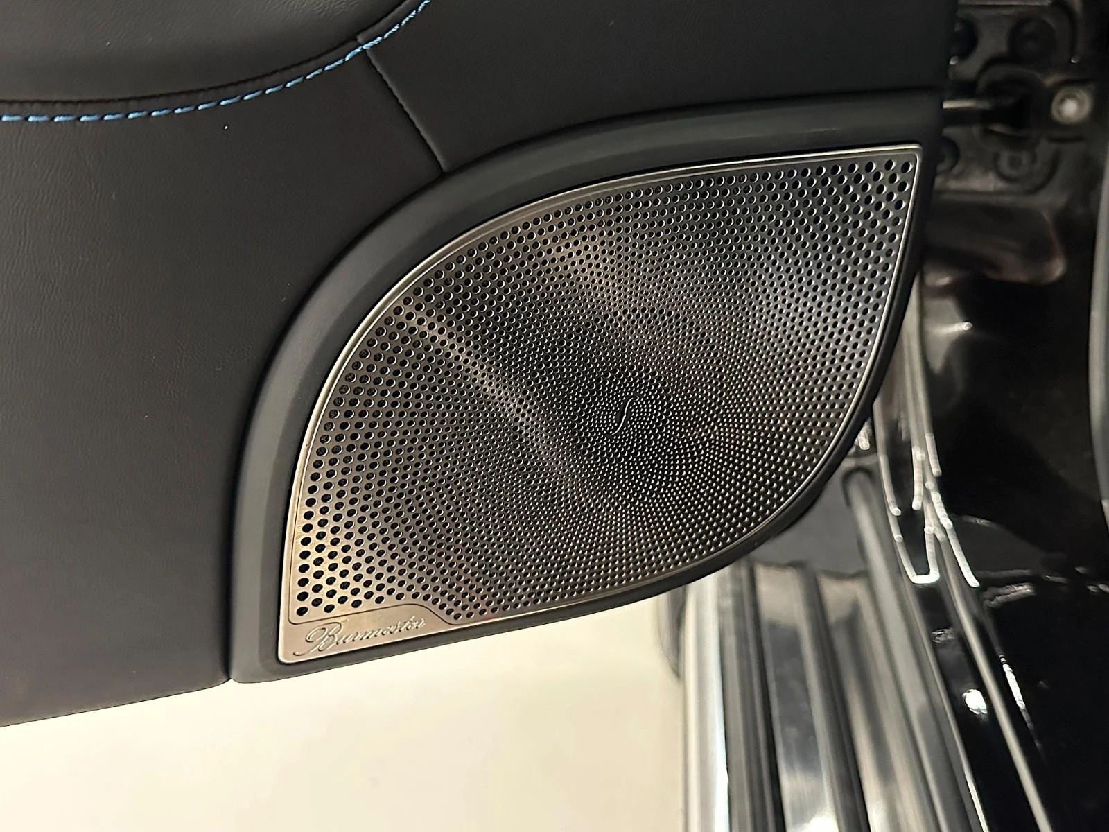 Mercedes-Benz G 580 EQ/AMG/4MATIC/EDITION ONE/CARBON/NIGHT/BURM/G-TURN - изображение 9