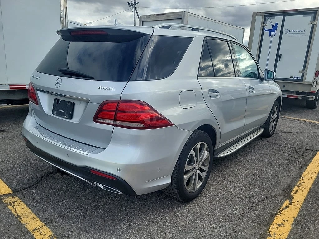 Mercedes-Benz GLE * 350D * CARFAX * БЕЗ ПЪРВОНАЧАЛНА ВНОСКА - изображение 3