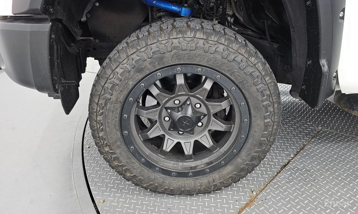 Toyota Tundra  - изображение 5