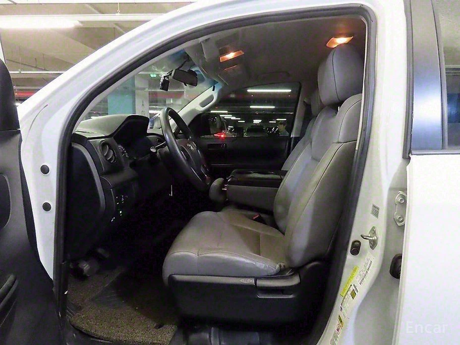 Toyota Tundra  - изображение 7