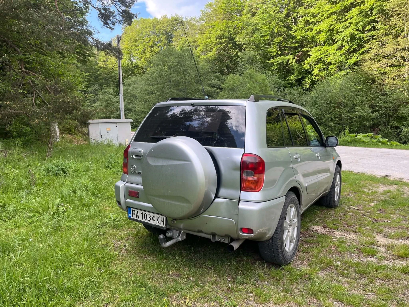 Toyota Rav4, снимка 4 - Автомобили и джипове - 54754247