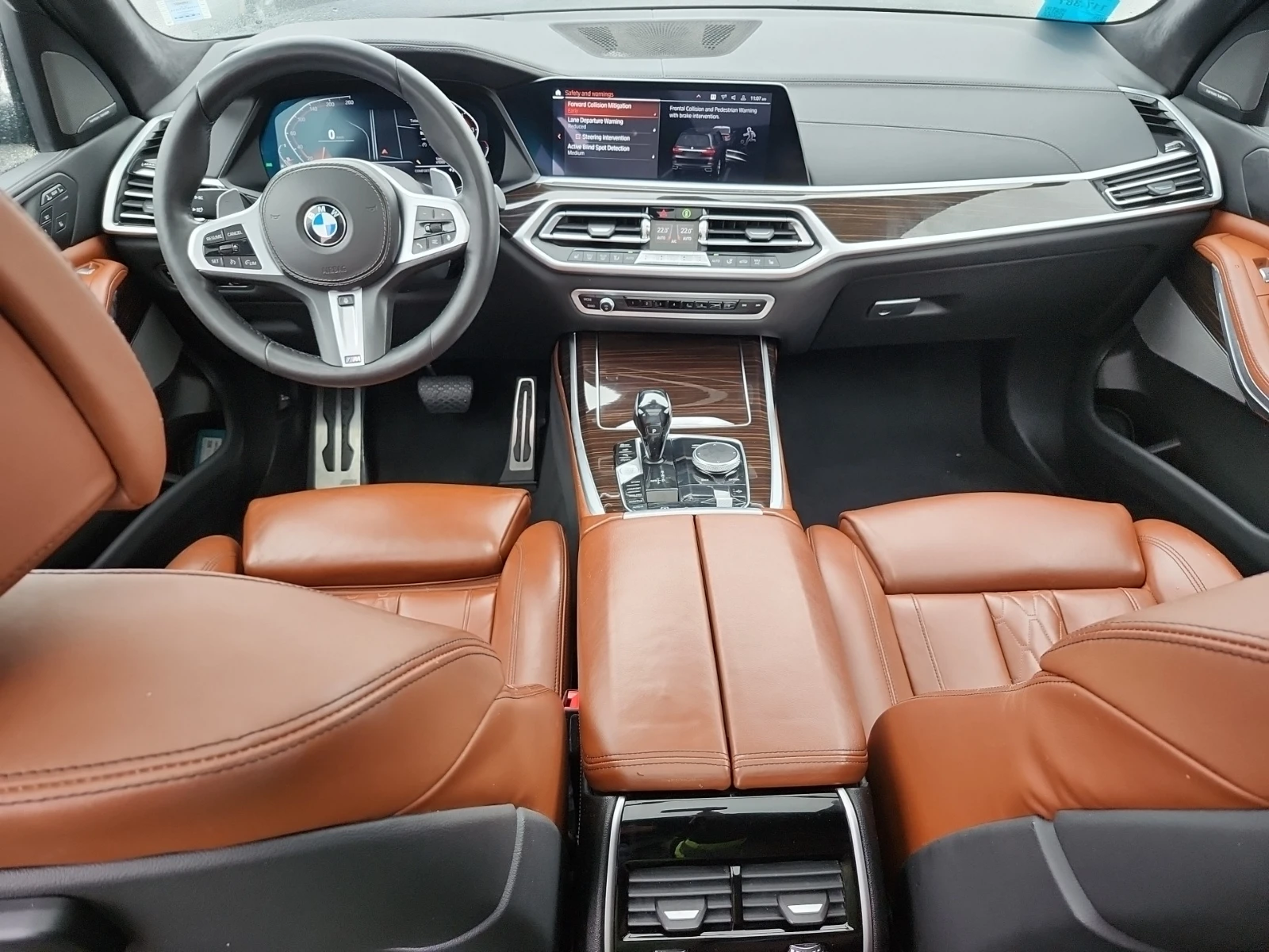 BMW X7 XDRIVE50I ЛАЗЕР * H/K * PANO * ОБДУХВАНЕ * 360, снимка 9 - Автомобили и джипове - 54769441
