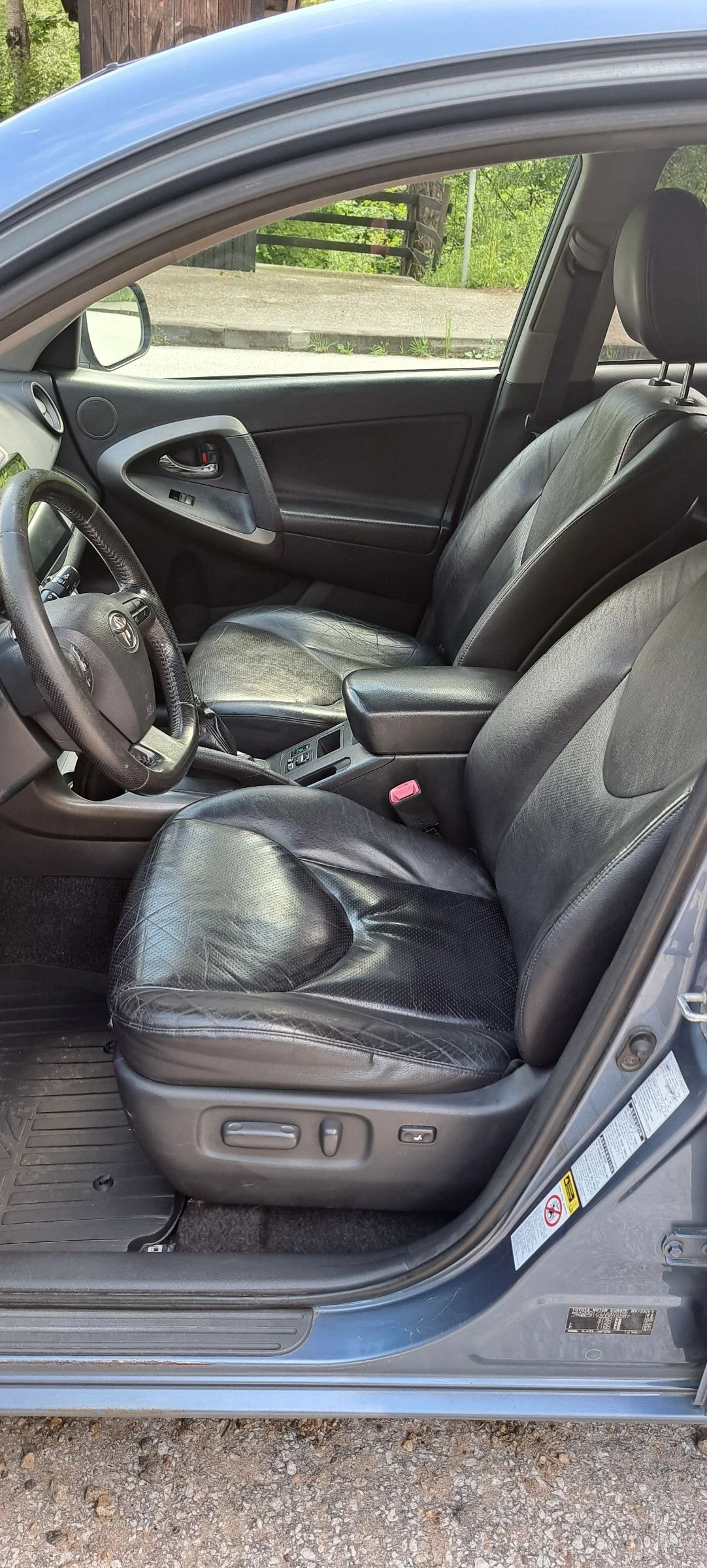 Toyota Rav4, снимка 7 - Автомобили и джипове - 54787560
