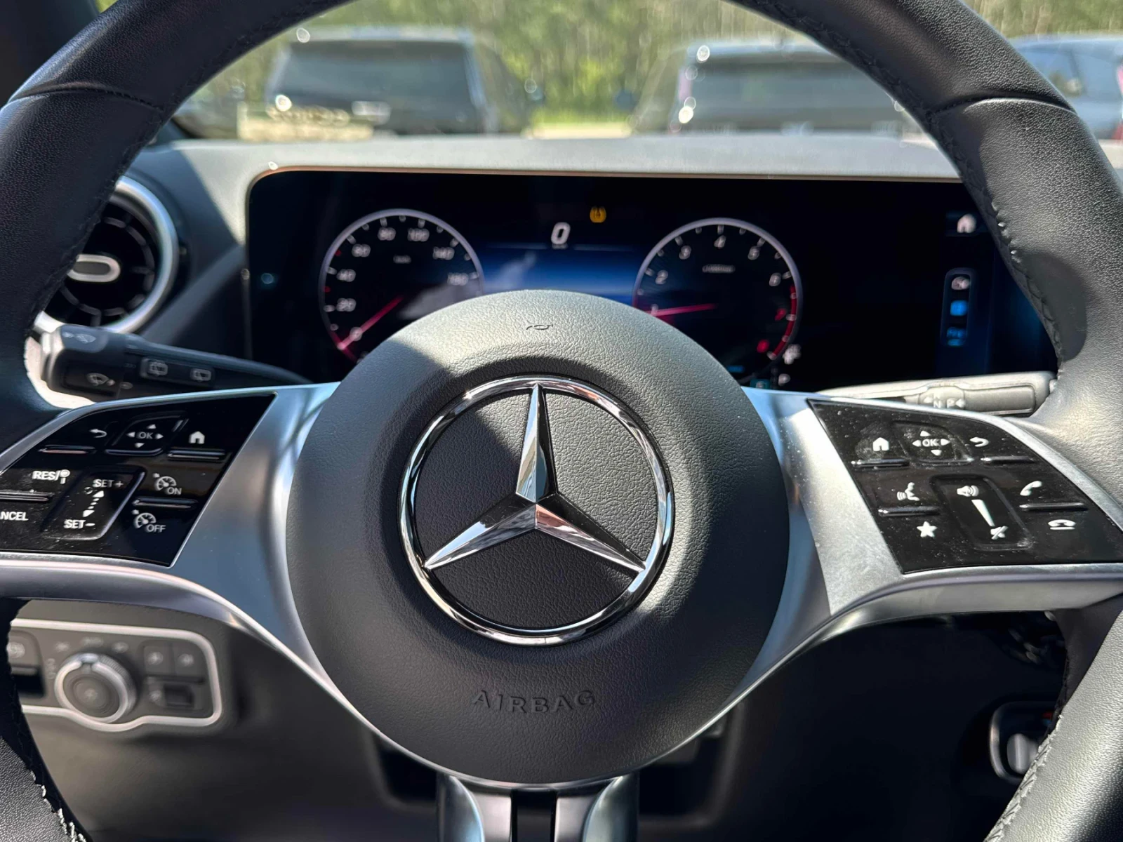 Mercedes-Benz GLA 250 ПОДГРЕВ* ПАНОРАМА* 360* CARFAX, снимка 14 - Автомобили и джипове - 55078413