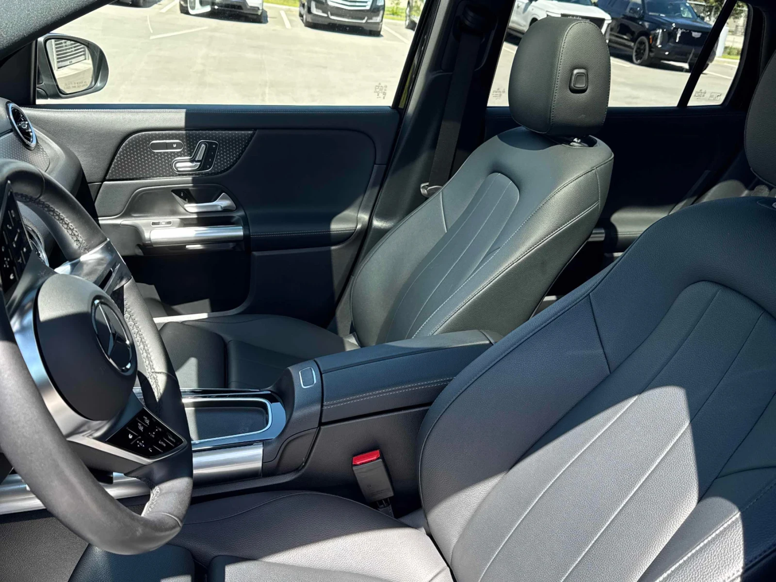 Mercedes-Benz GLA 250 ПОДГРЕВ* ПАНОРАМА* 360* CARFAX, снимка 9 - Автомобили и джипове - 55078413