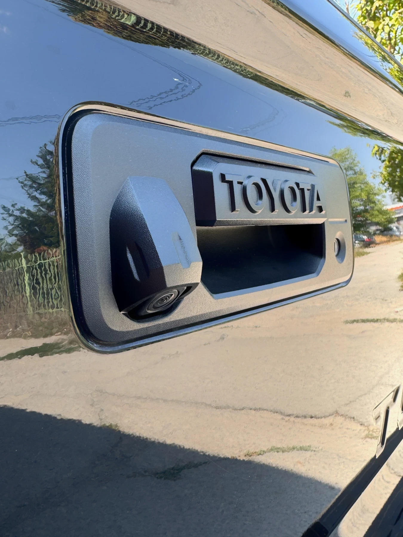 Toyota Tundra 5.7i Platinum, снимка 14 - Автомобили и джипове - 55149437