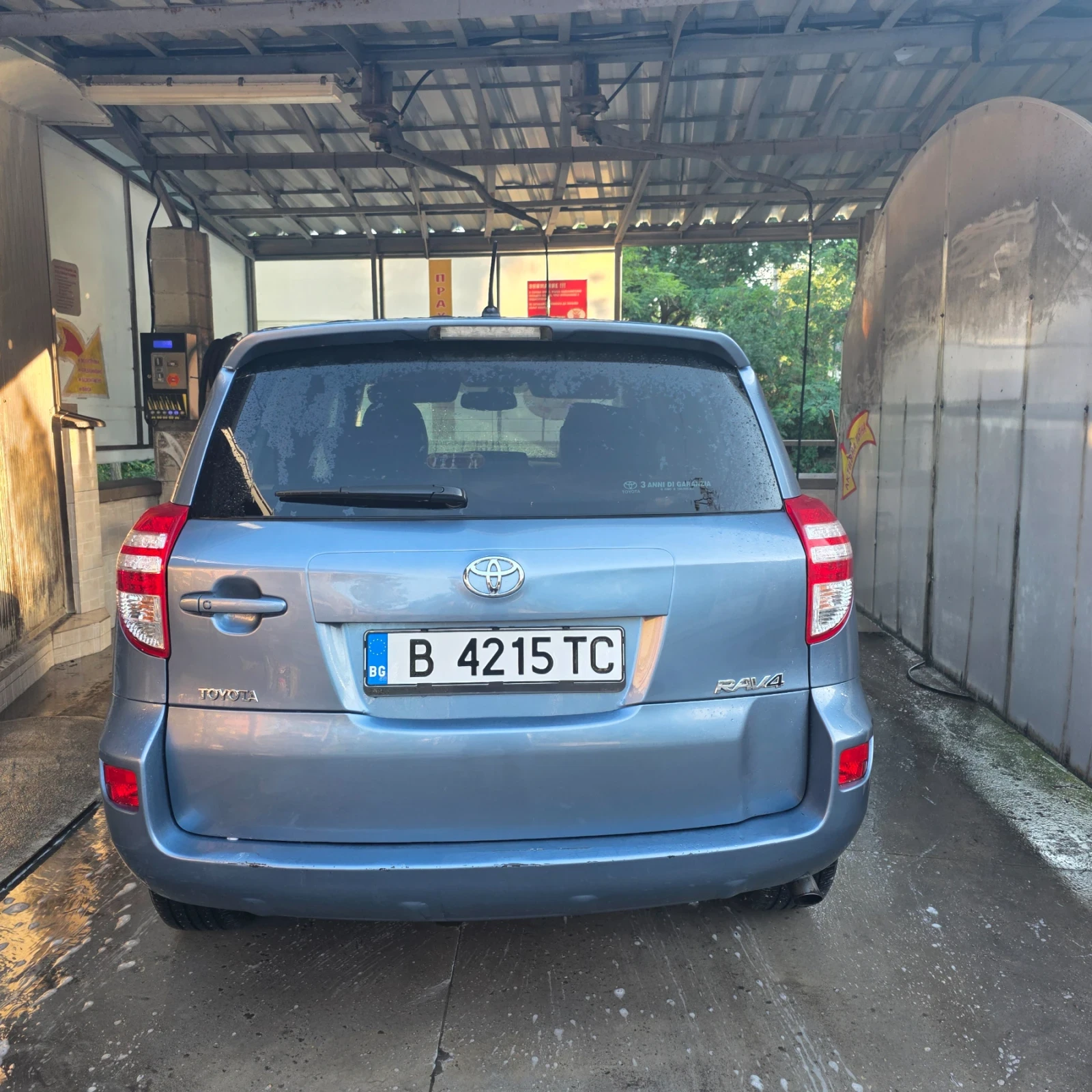 Toyota Rav4 2.2 d4d 150кс, снимка 4 - Автомобили и джипове - 55592321