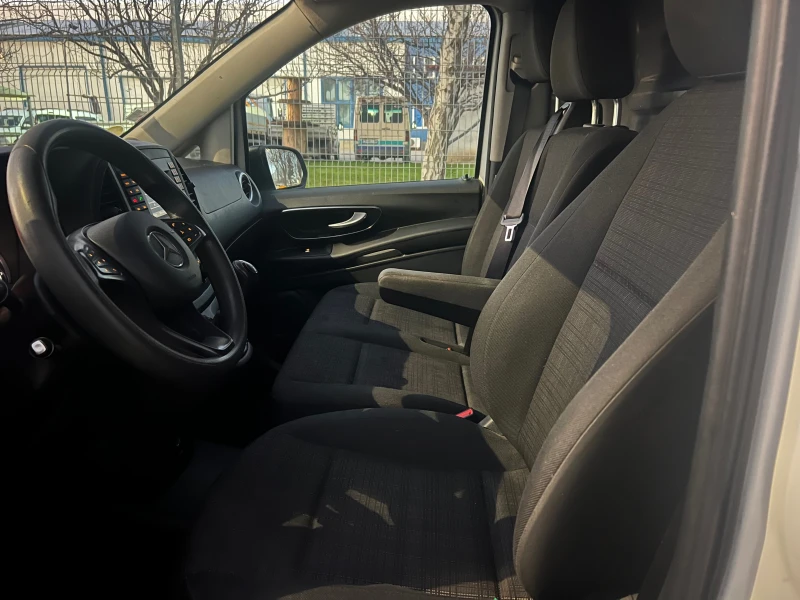 Mercedes-Benz Vito 114 2.2 CDI NAVI/CLIMA, снимка 10 - Бусове и автобуси - 52934837