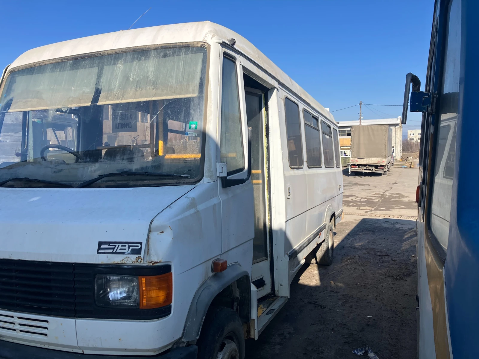 Mercedes-Benz 609  - изображение 2