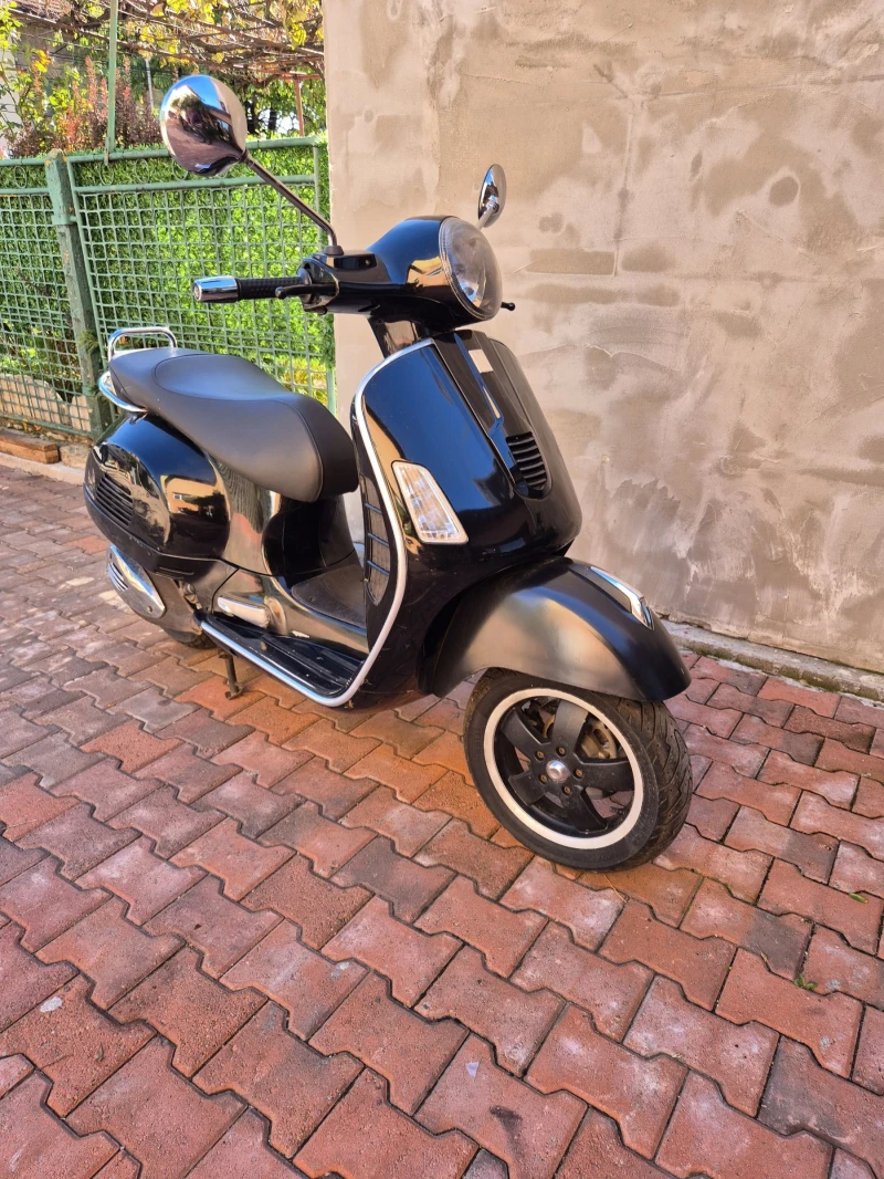 Vespa 300 Gts, снимка 9 - Мотоциклети и мототехника - 52537659