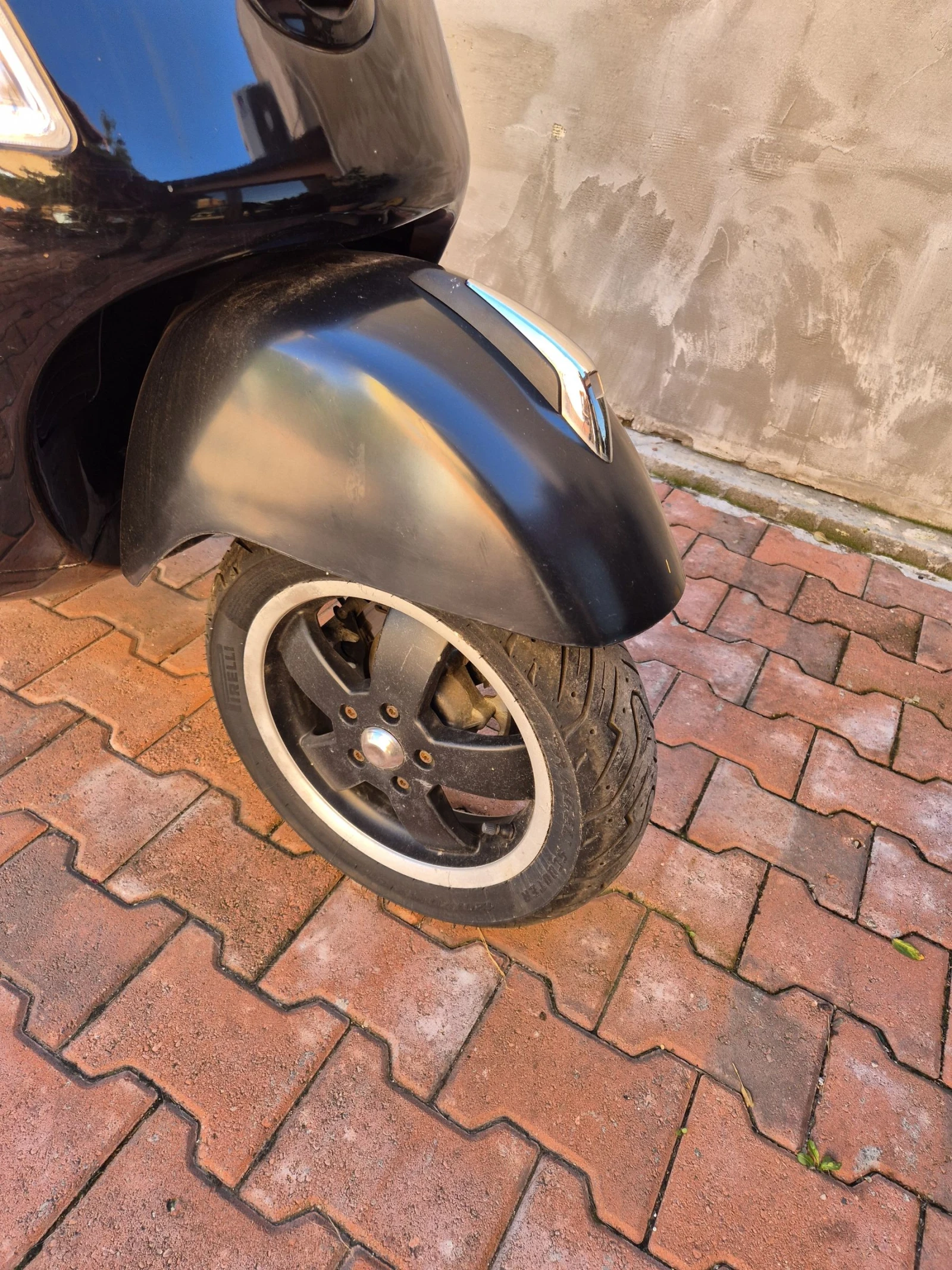 Vespa 300 Gts - изображение 5