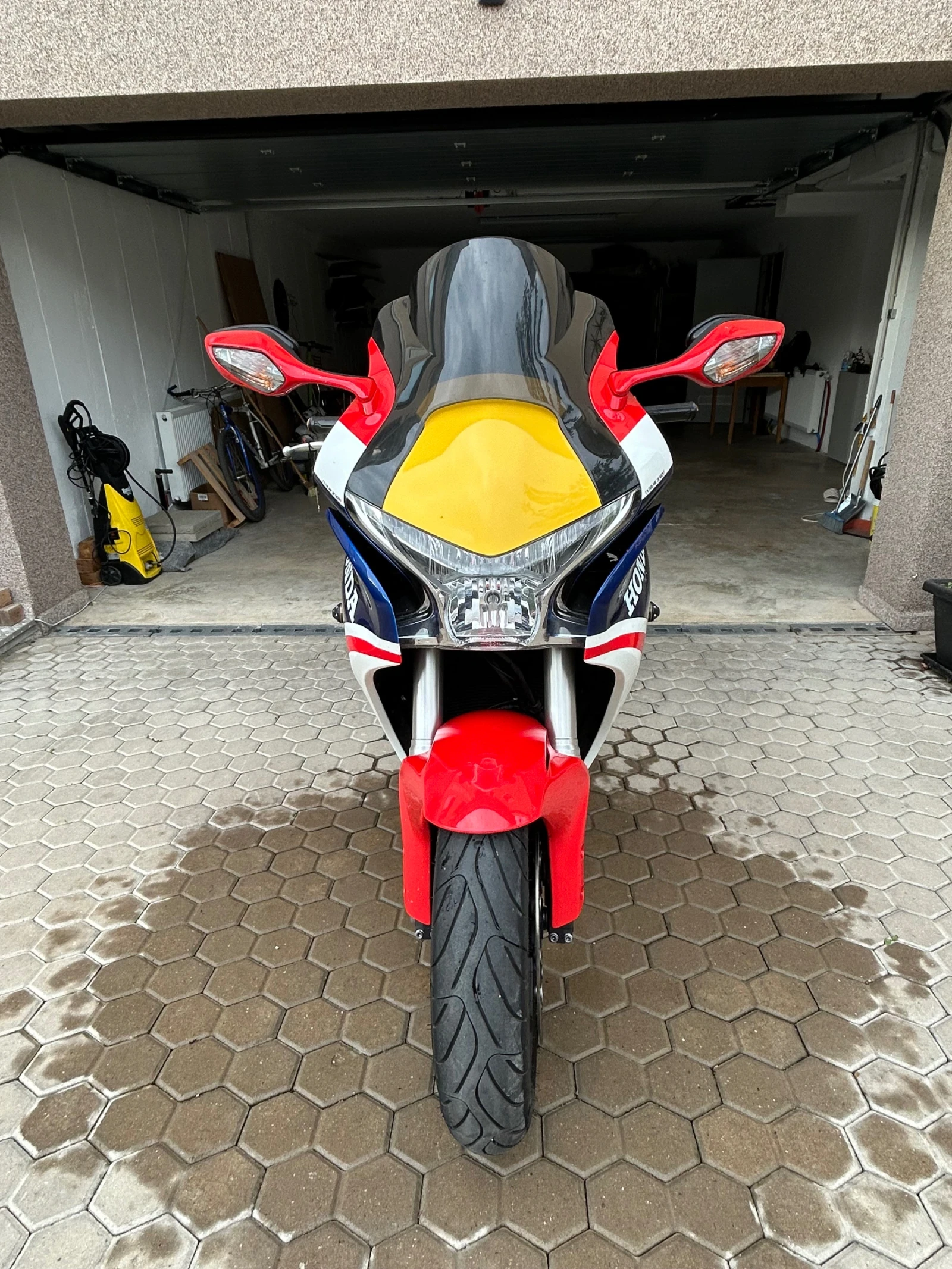 Honda Vfr 1200F DCT, снимка 9 - Мотоциклети и мототехника - 56561034