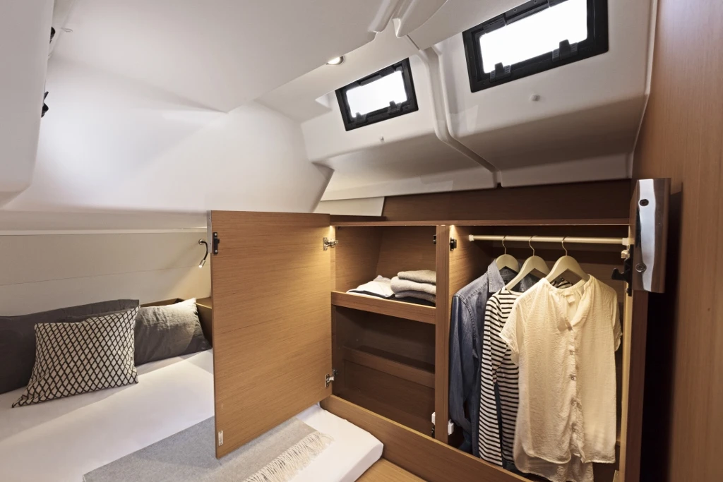  Beneteau First 53 | Mobile.bg   14