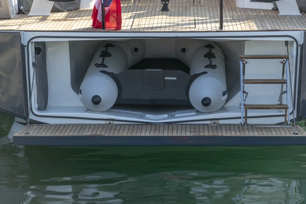 Ветроходна лодка Beneteau First 53 - изображение 6