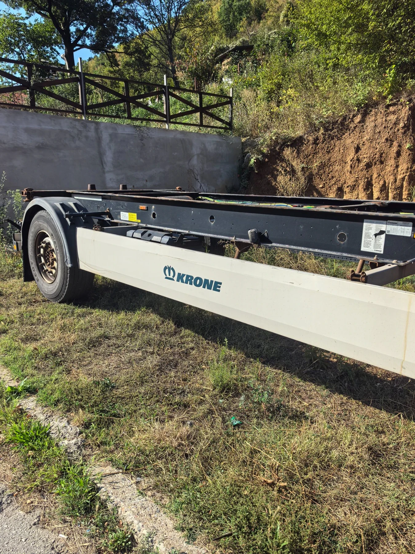 Полуремарке Krone AZ, снимка 2 - Ремаркета - 56153854