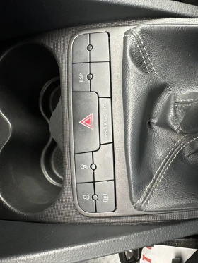 Seat Ibiza Газ.инжекцион, снимка 12