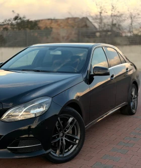 Mercedes-Benz E 220 BlueTEC Automatic Premium, снимка 3