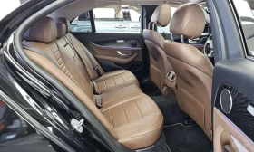 Mercedes-Benz E 220 d 4MATIC Avantgarde , снимка 12