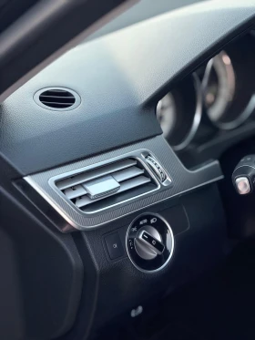 Mercedes-Benz E 220 BlueTEC Automatic Premium - 10000 € / 19558.30 лв. - 38537224 12
