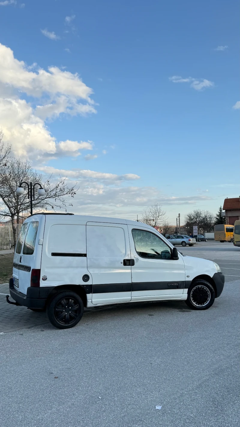 Citroen Berlingo, снимка 10 - Автомобили и джипове - 47946363