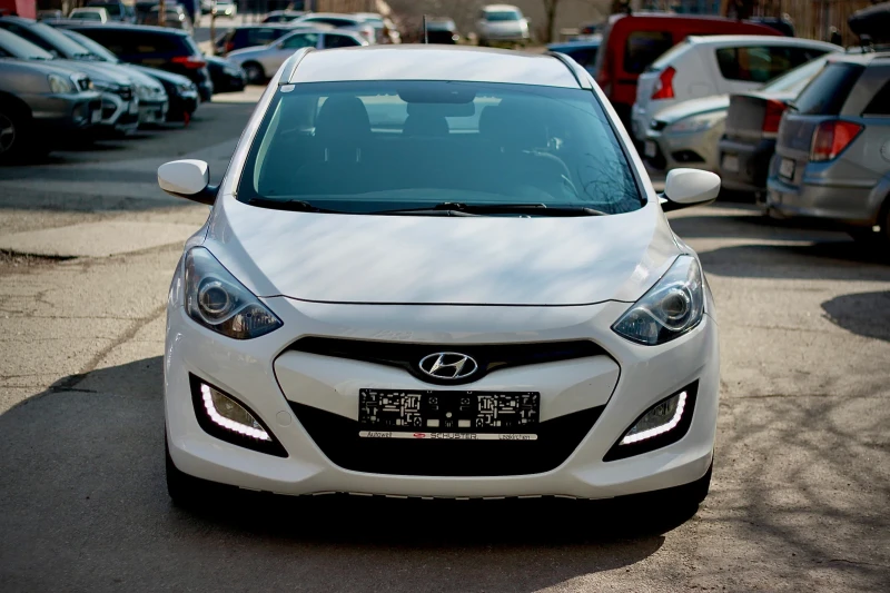 Hyundai I30 Euro 5, снимка 1 - Автомобили и джипове - 49254120