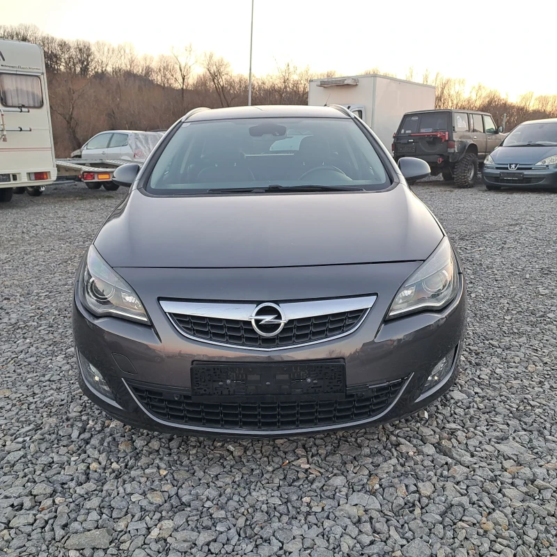 Opel Astra 1.7 CDTI, снимка 3 - Автомобили и джипове - 49354783