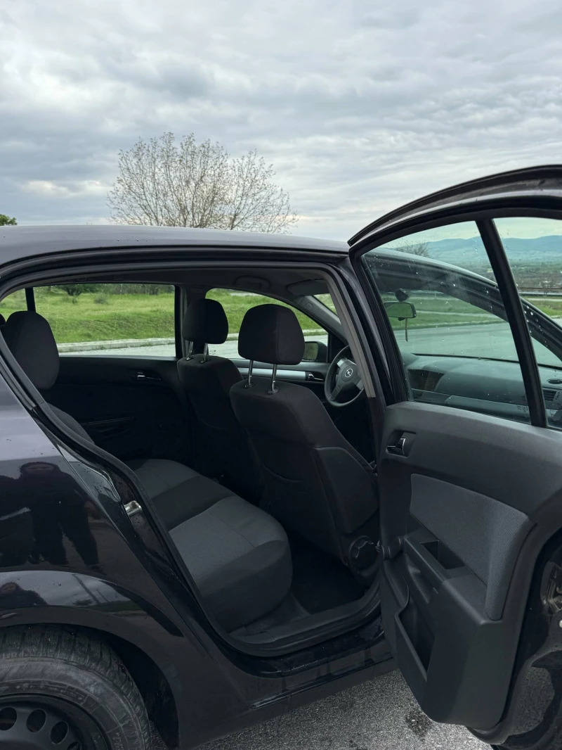 Opel Astra, снимка 4 - Автомобили и джипове - 52795684