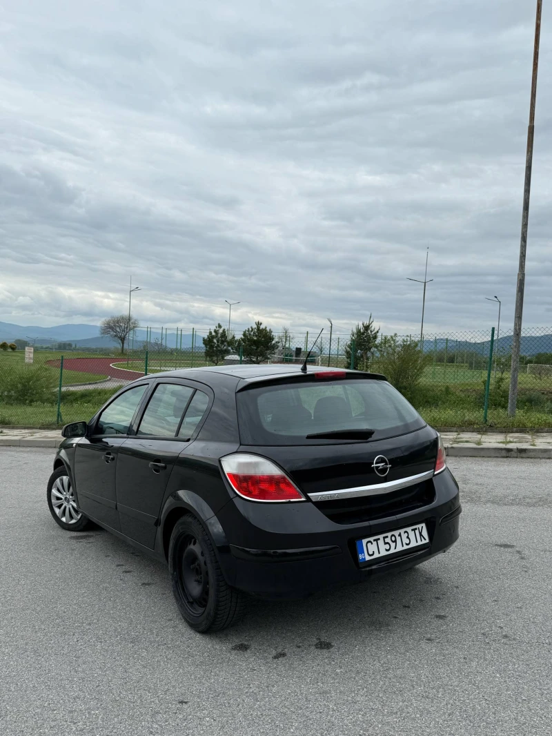 Opel Astra, снимка 8 - Автомобили и джипове - 52795684