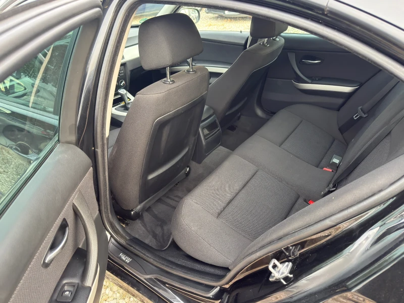 BMW 318 1.8 i, снимка 8 - Автомобили и джипове - 52140036