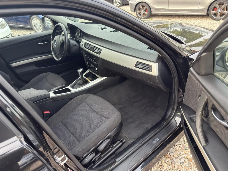 BMW 318 1.8 i, снимка 10 - Автомобили и джипове - 52140036